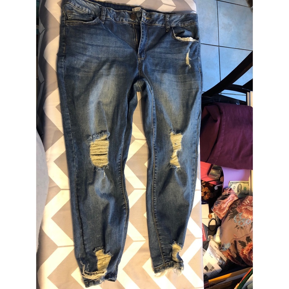 Refuge.l boyfriend cropped jeans